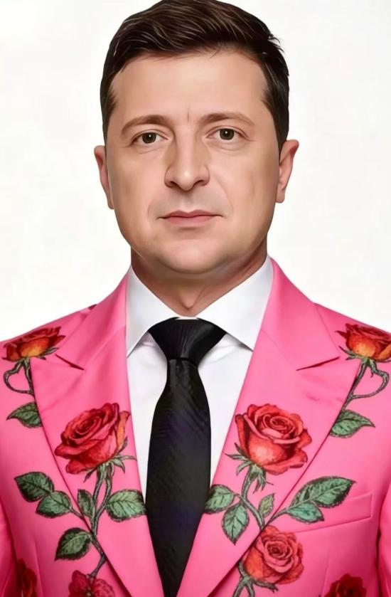 [微风]就在昨日（10月24日）俄国防部：一夜击落111架无人机！

俄罗斯莫斯