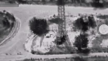 库皮扬斯克地区，俄军无人机发现一个乌军用农业机房改造的通信机房，卡52出发，打了