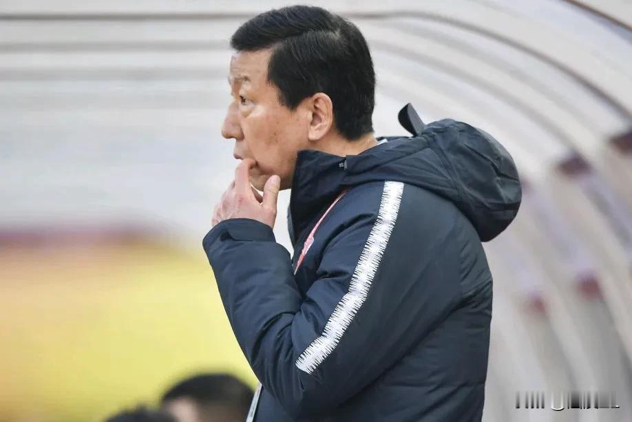 捕风捉影，无稽之谈，崔康熙怎么能看的上他？
  网上传闻华裔球员伍小海不但引发了