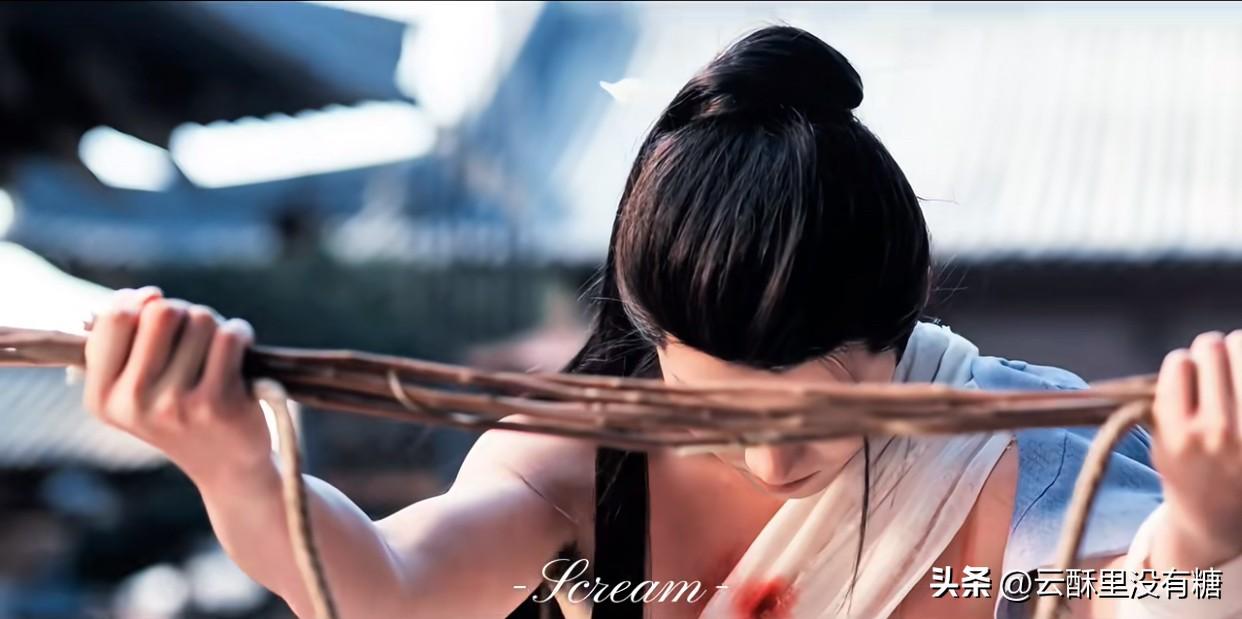 笑死！《逐玉》李怀安前一天才跟长玉绝交，第二天就香肩半露跑来负荆请罪——这一晚上