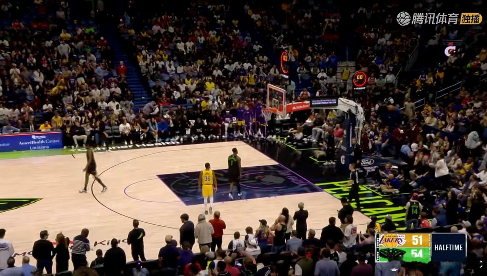 半场结束，湖人51-54鹈鹕，你有何感想？东契奇16分6助攻2抢断詹姆斯15分6