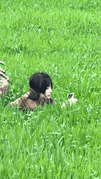 无解
​我老公出轨的小姑娘怀孕了，而其实，我老公是不育症。
​我若是告诉老公真相