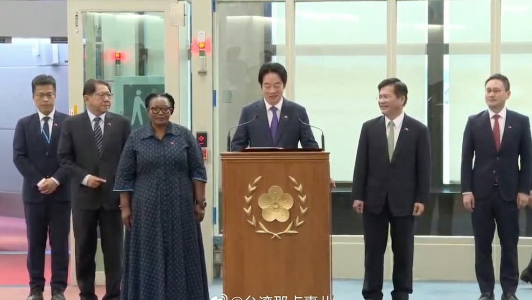 赢麻了！赖清德乘坐斯威士兰国王专机已返回台湾，由斯威士兰副总理同机陪同。 热点现