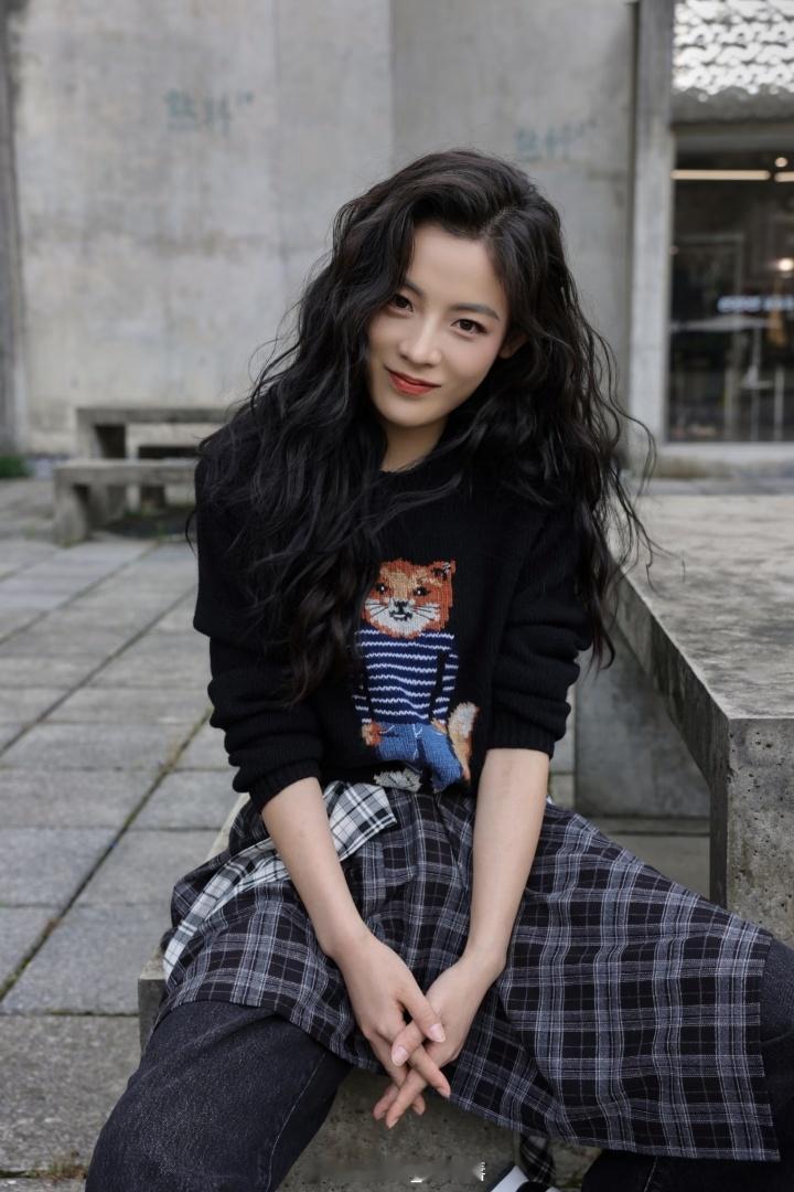 找到我在春晚的老熟人了越剧春晚官宣就觉年味浓了，陈丽君、李云霄、王君安、王志萍、