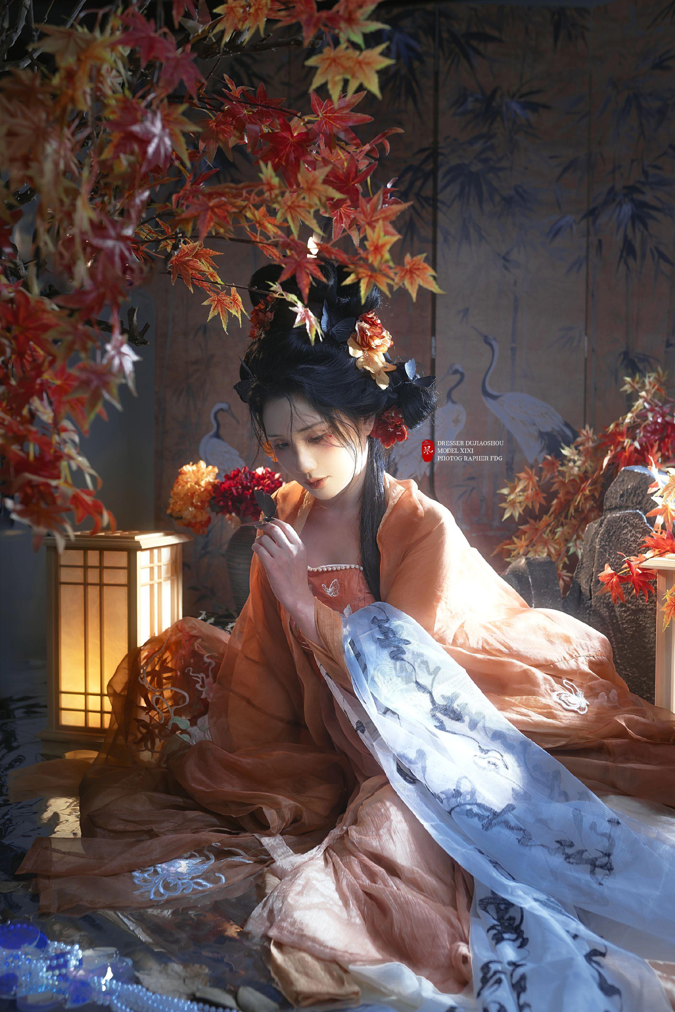 这就是🍂枯叶的氛围。