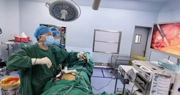 剧痛！20岁女大学生暴瘦50斤，一器官被切除，医生紧急提醒