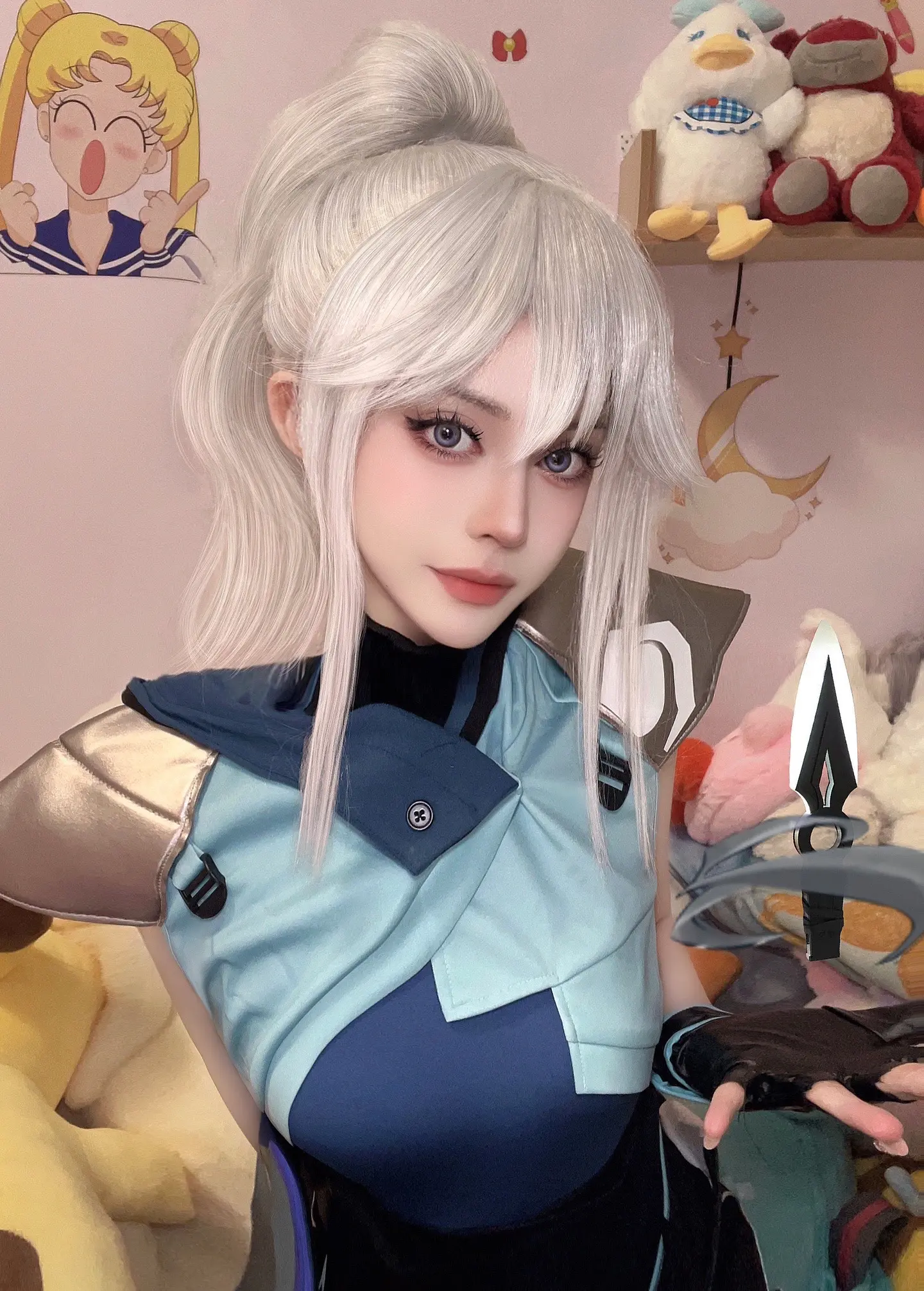 Get out of my way！