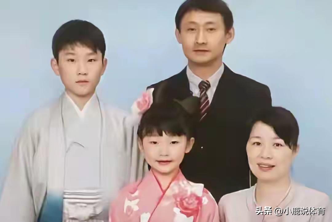 父母没圆的梦，
竟让儿女在国外圆了？
 
当年在国内。
打得再优秀。
也难站稳脚