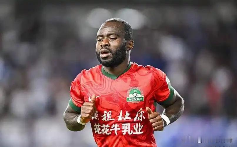 阿奇姆彭在替补席抱头大哭[捂脸][捂脸][捂脸]
中国足协杯北京国安VS河南俱乐