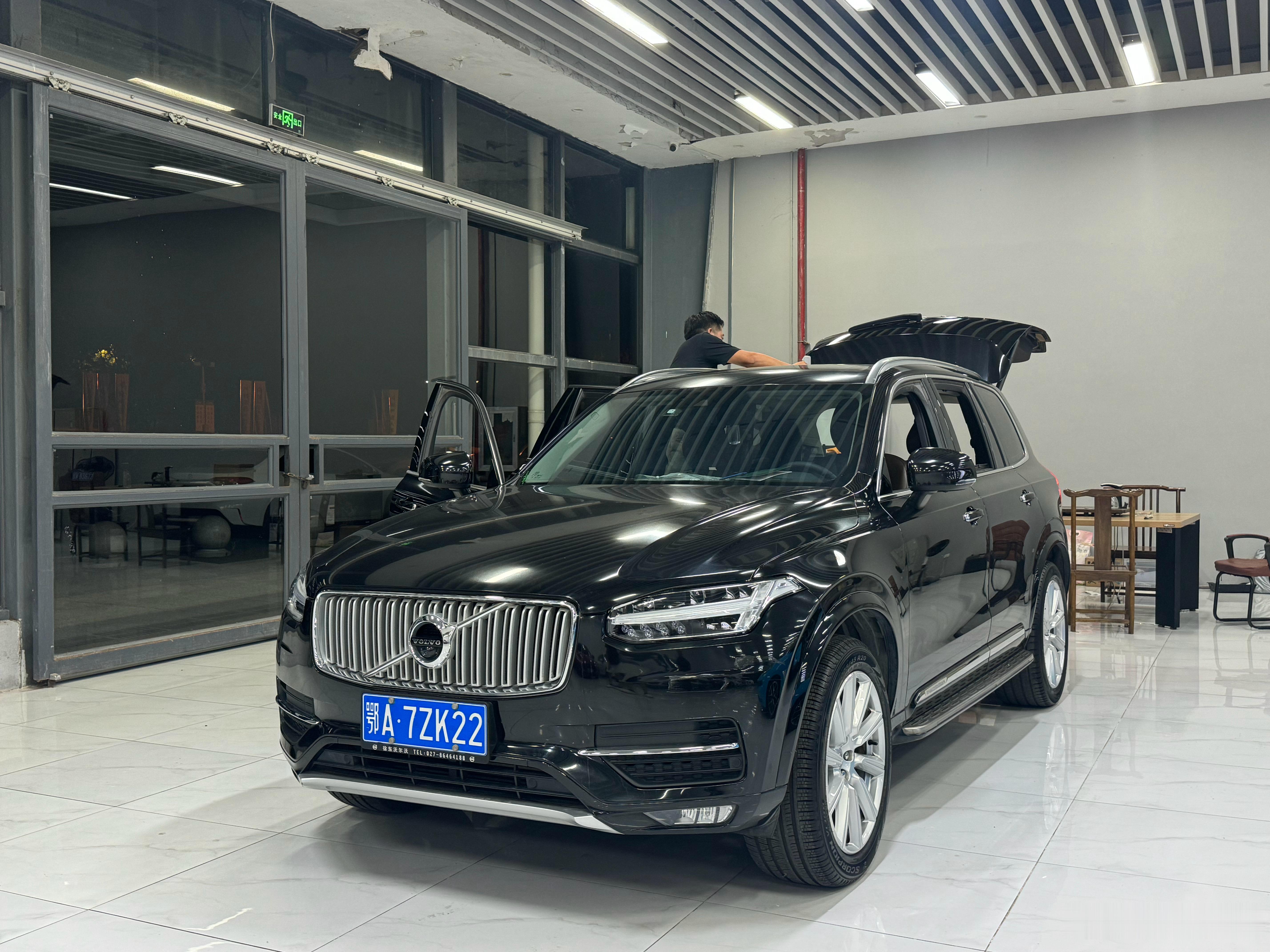 深夜接待河南朋友过来看车沃尔沃XC90 🙋🙋🙋 