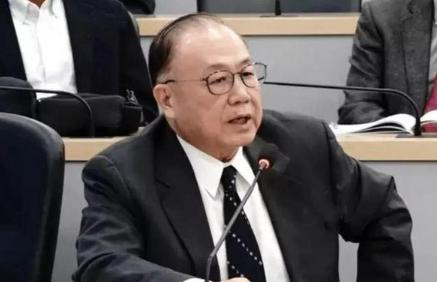 陈永康作死！
为日本献计献策，
意图干涉中国内政？


陈永康的咬文嚼字显得刻意