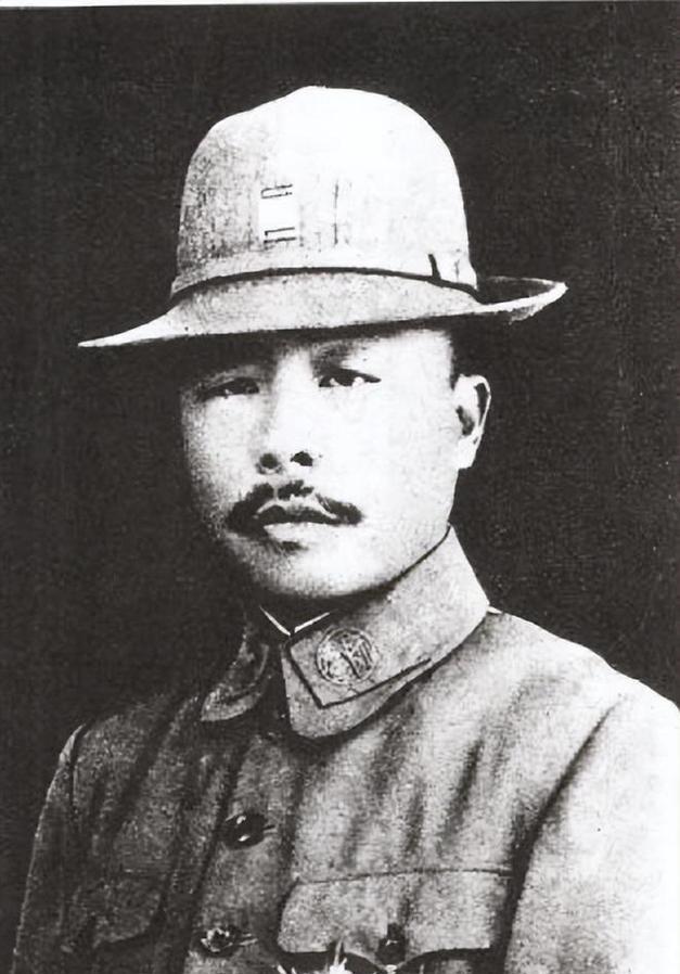 1950年6月18日，国民党上将陈仪被执行枪决，行刑前，蒋鼎文让士兵端来酒食，陈