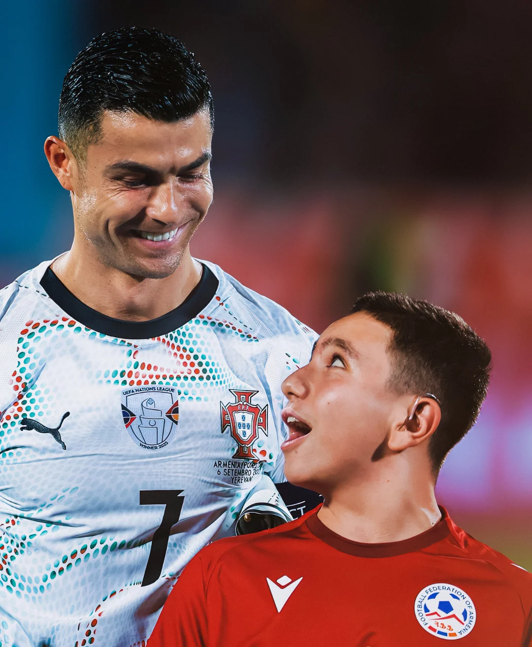 球童见到偶像C罗的幸福时刻