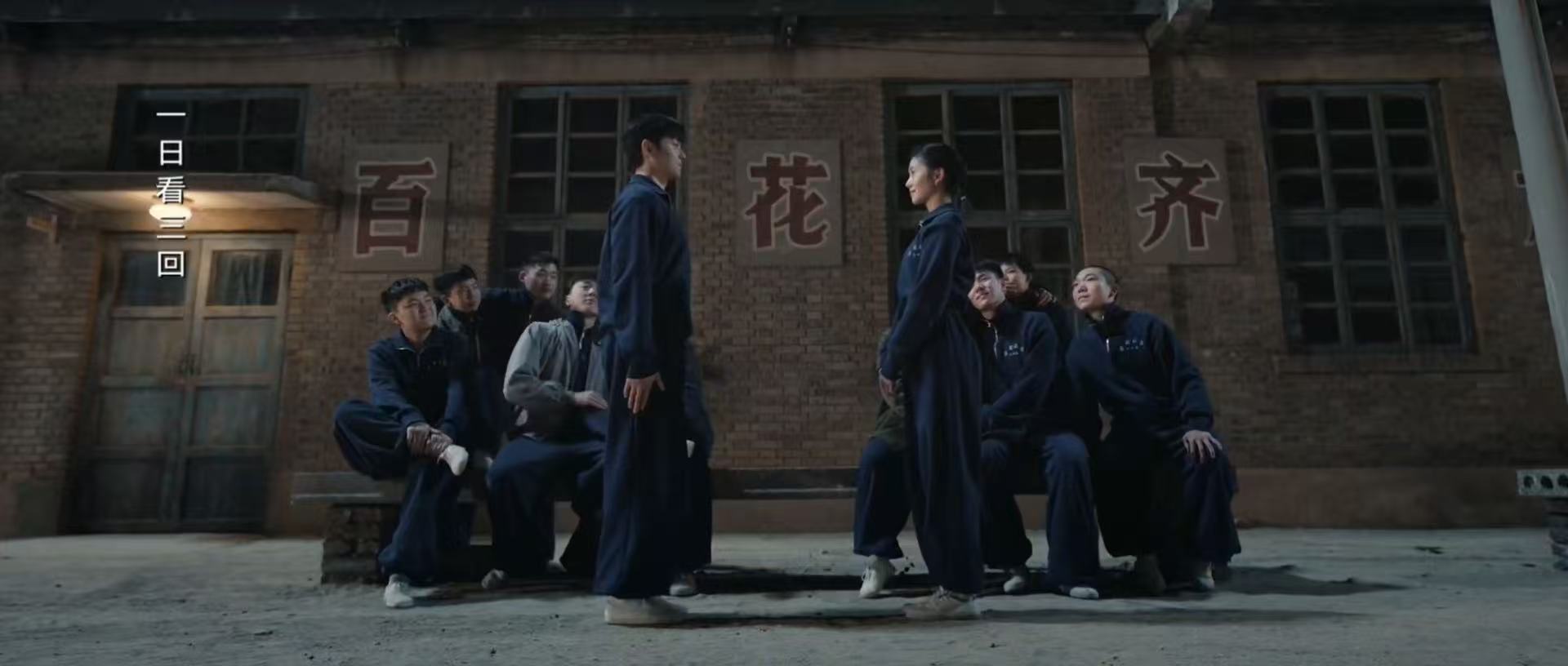  刘浩存翟子路12秒对视 沉浸式沉醉在二人的甜蜜氛围感中，短短对视满是满满的深情