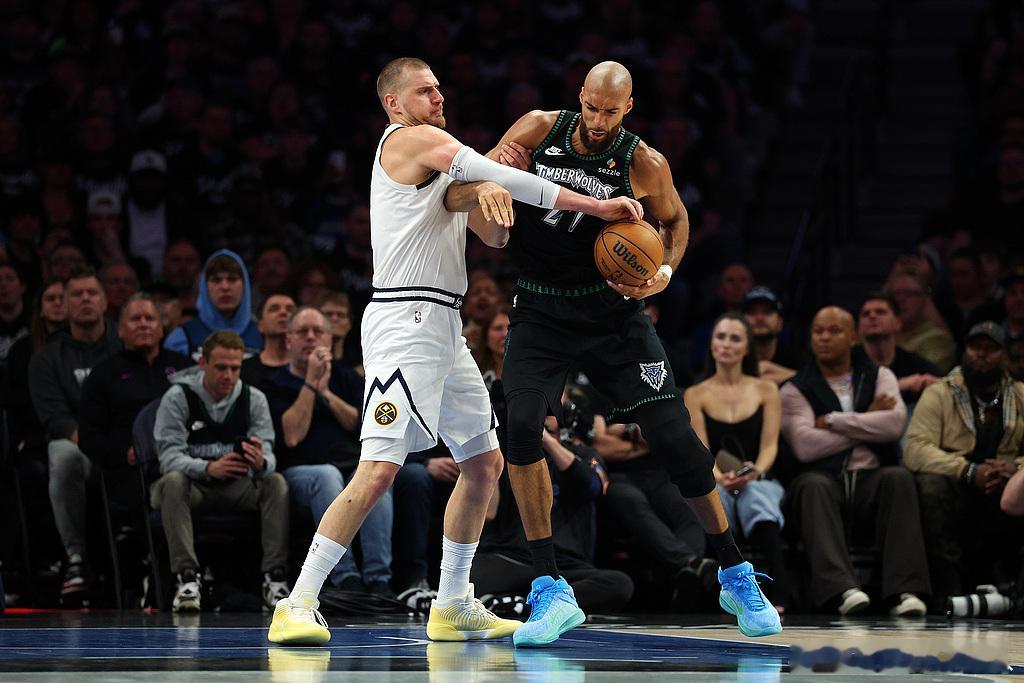 森林狼G4战胜掘金替补奇兵43分扛起森林狼 一场伤两个首发！NBA季后赛西部首轮