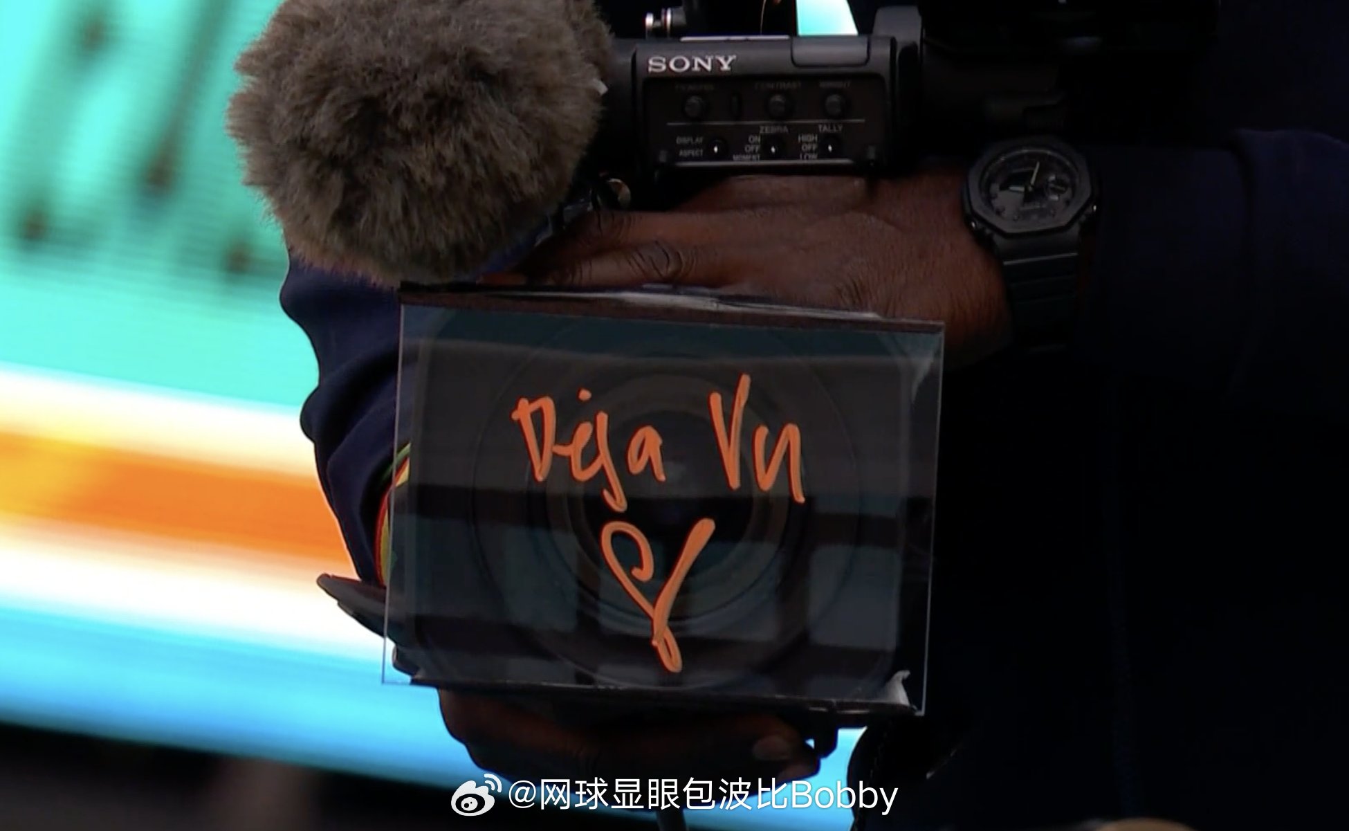 埃拉淘汰 西格蒙德，比分 6-7(6) 6-3 6-3一场历时3小时21分钟的鏖