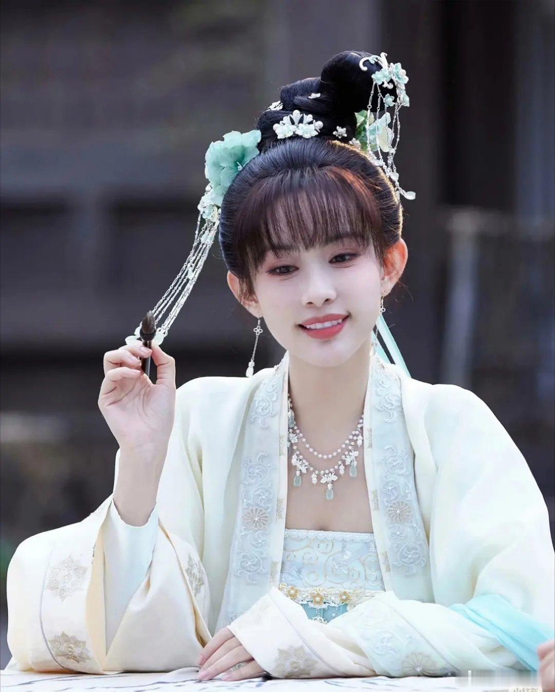 导演组的审美还是很重要的，大家觉得呢？ 