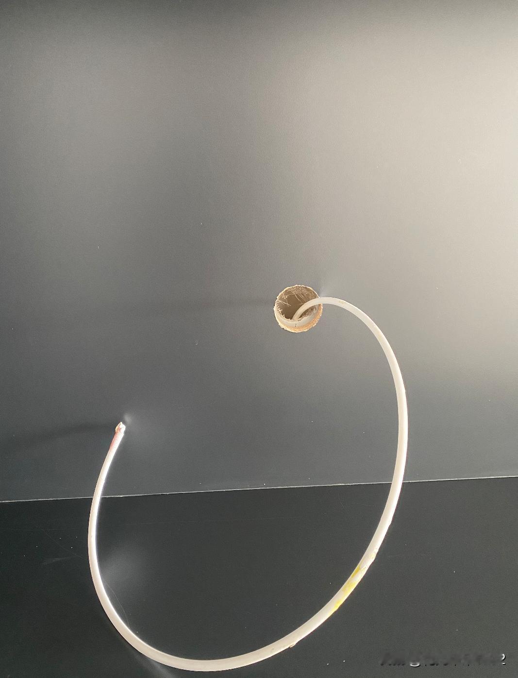 都留好管子了，却告诉我不流行管线机了？说是管线接头，很多塑料件对健康不利。
  