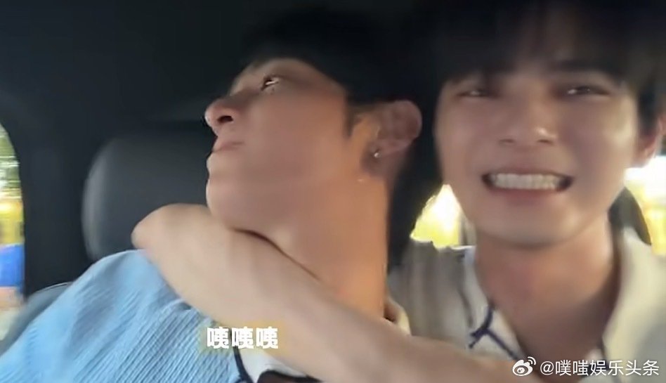 何昶希巴黎迷路何昶希给何衍朝买礼物巴黎街头暖心插曲！何昶希记着何衍朝喜欢的耳钉，