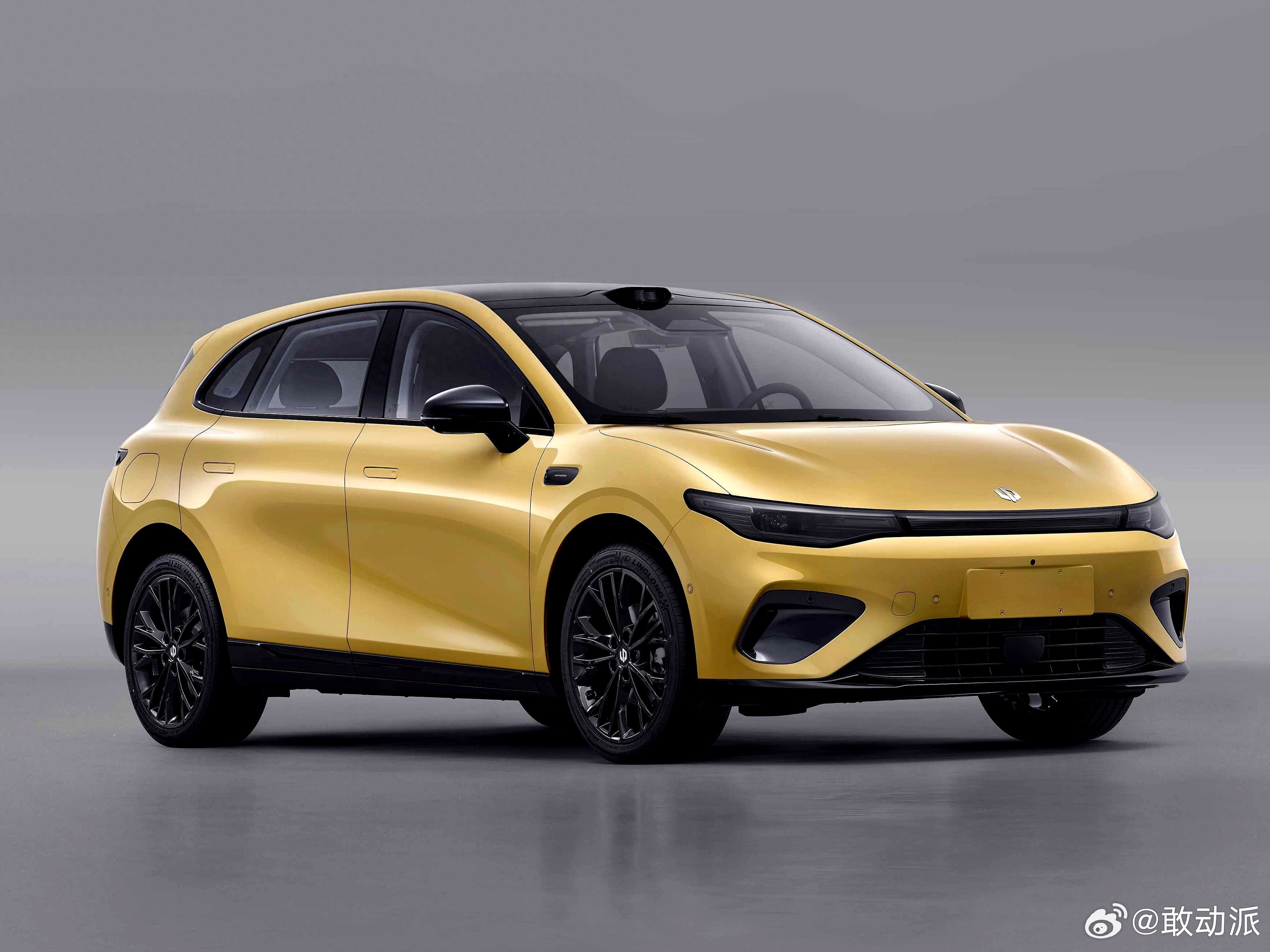 零跑Lafa5（B01两厢版）可能挂欧宝 标返销欧洲，并沿用Astra名称。此举