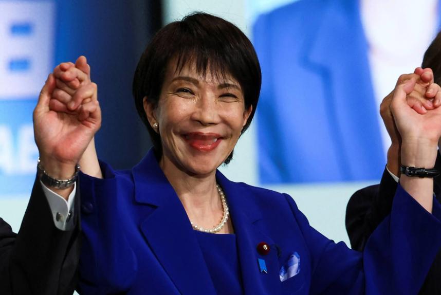 中俄联手都镇不住高市早苗，知名学者判断：中日一个月之内或有空战。

这可不是凭空