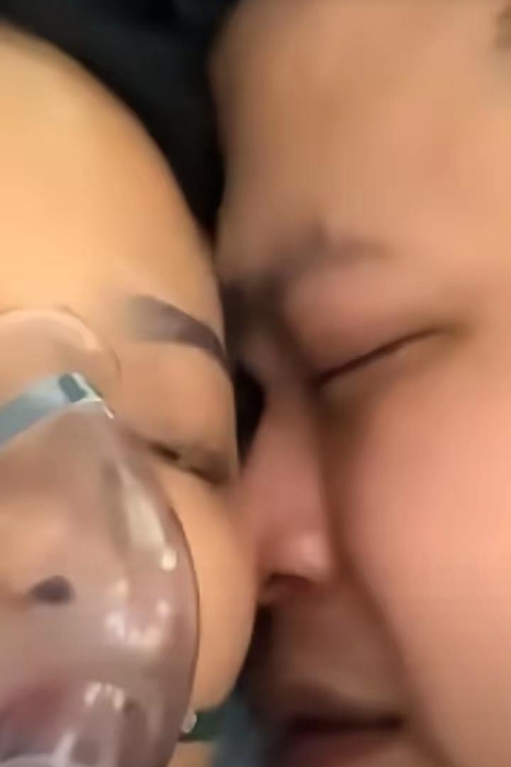 看得心里五味杂陈。妻子是癌症晚期，丈夫一心想留住她。一开始花光家里全部积蓄，之后