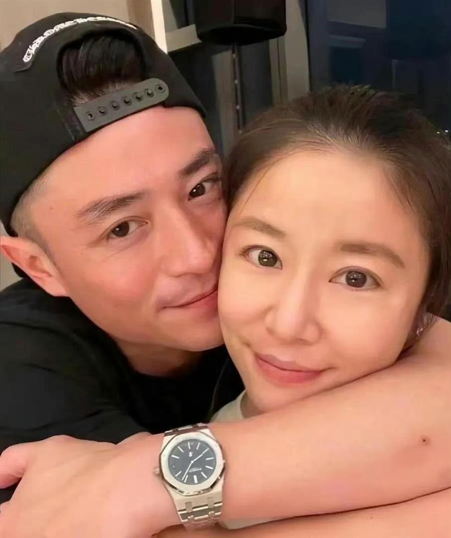 林心如：生日快乐！今天特地学了台湾庆生的卤猪脚，加了你喜欢的九层塔和蒜片，还偷偷