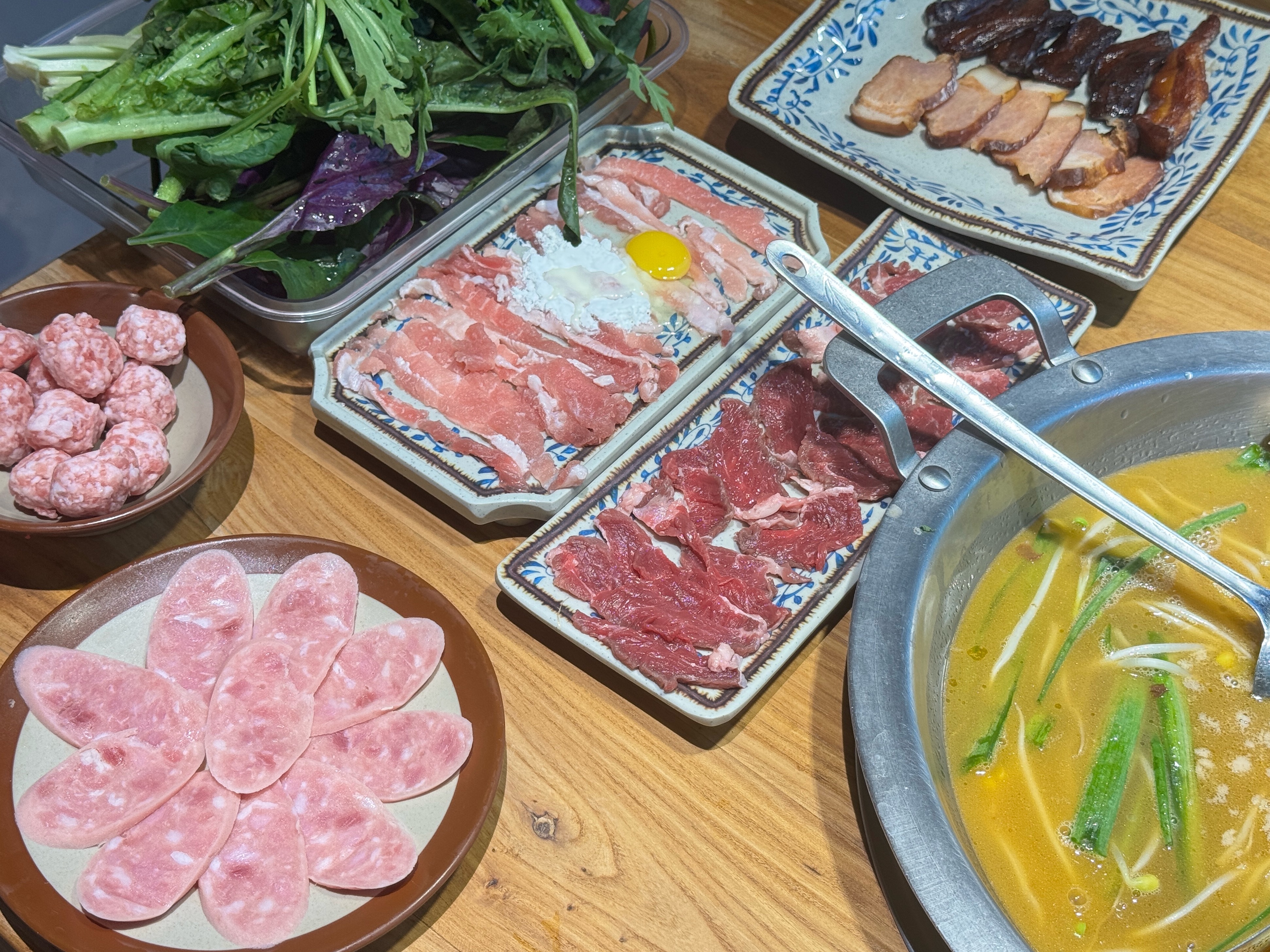 出来吃豆米火锅啦🍲 ​​​