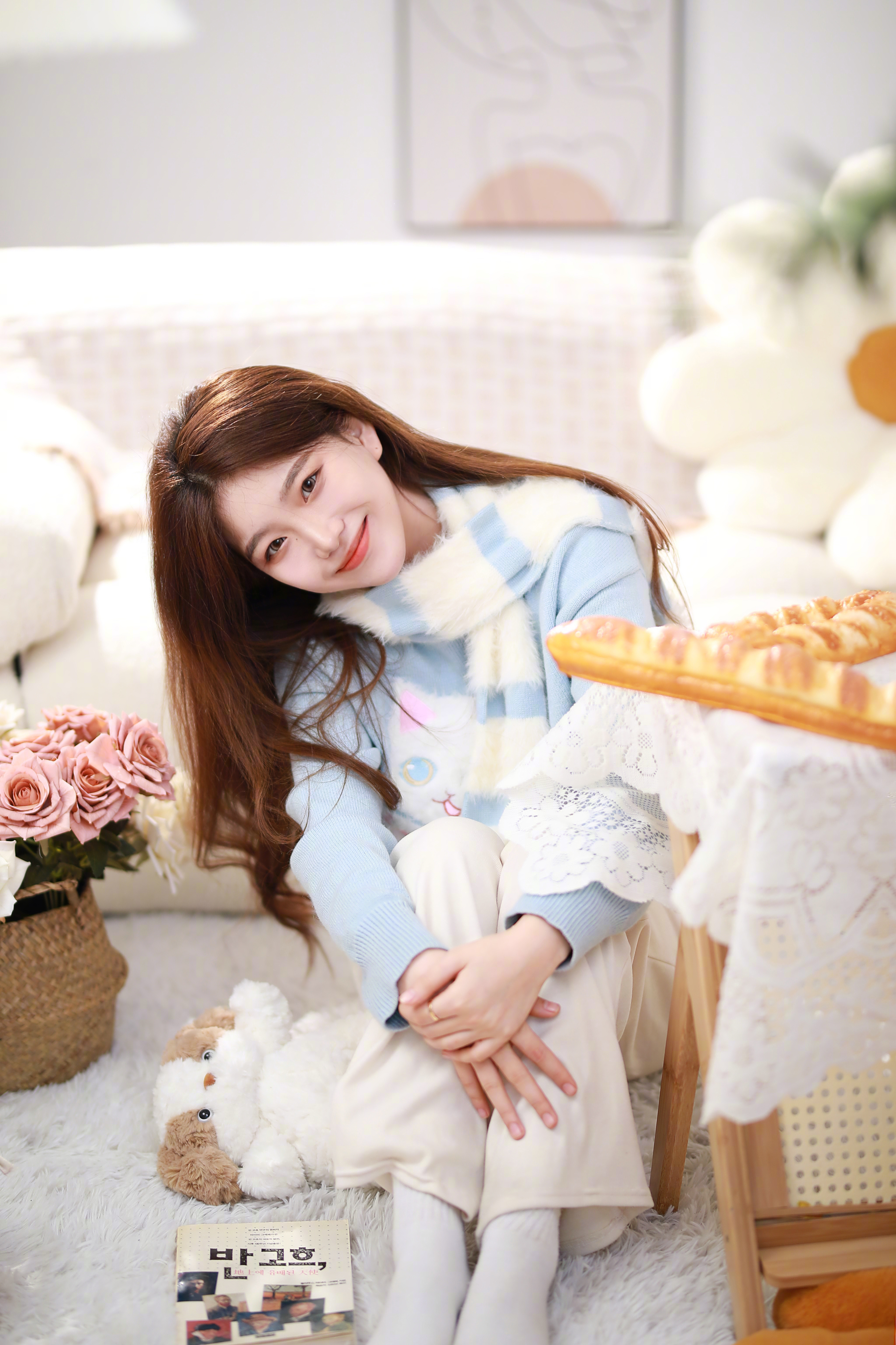 #一条plog告别十一月#毛衣和围巾是独属于秋冬的浪漫~本柑橘女孩[纸飞机]上线