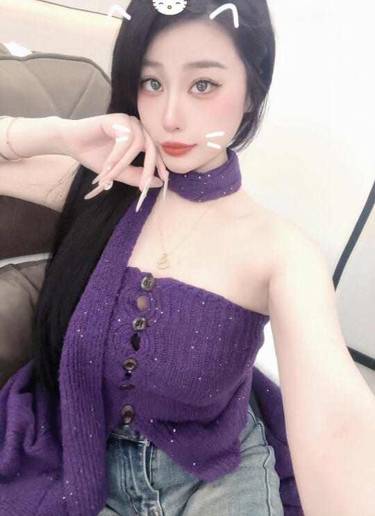 紫色好像挺好看