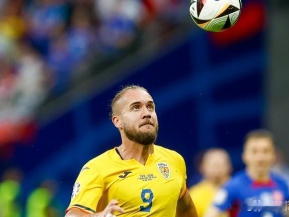 中超绯闻外援---普斯卡什…国米旧将，看上去名头挺硬，其实也已经半年没有踢球了，