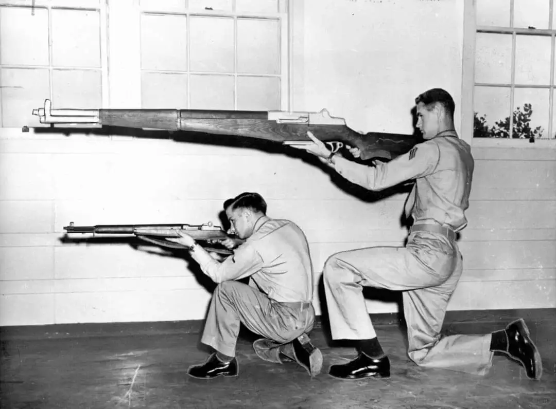 另一个经久不衰的城市传说——空的M-1加兰德弹夹“Ping”........