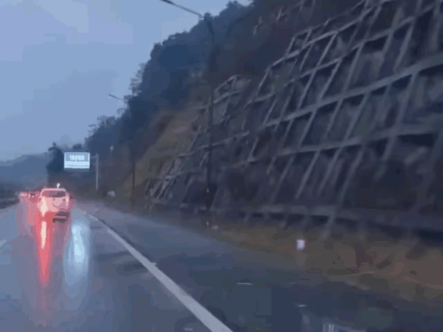 超车超的超火的