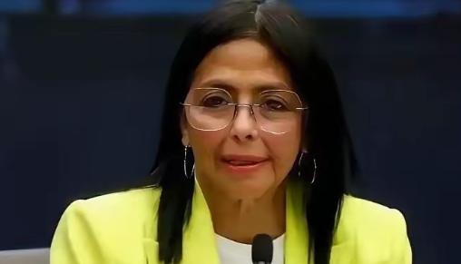 委内瑞拉真动手了，全球油市要变天！
 
3月6日，委内瑞拉直接重启暂停15个月的