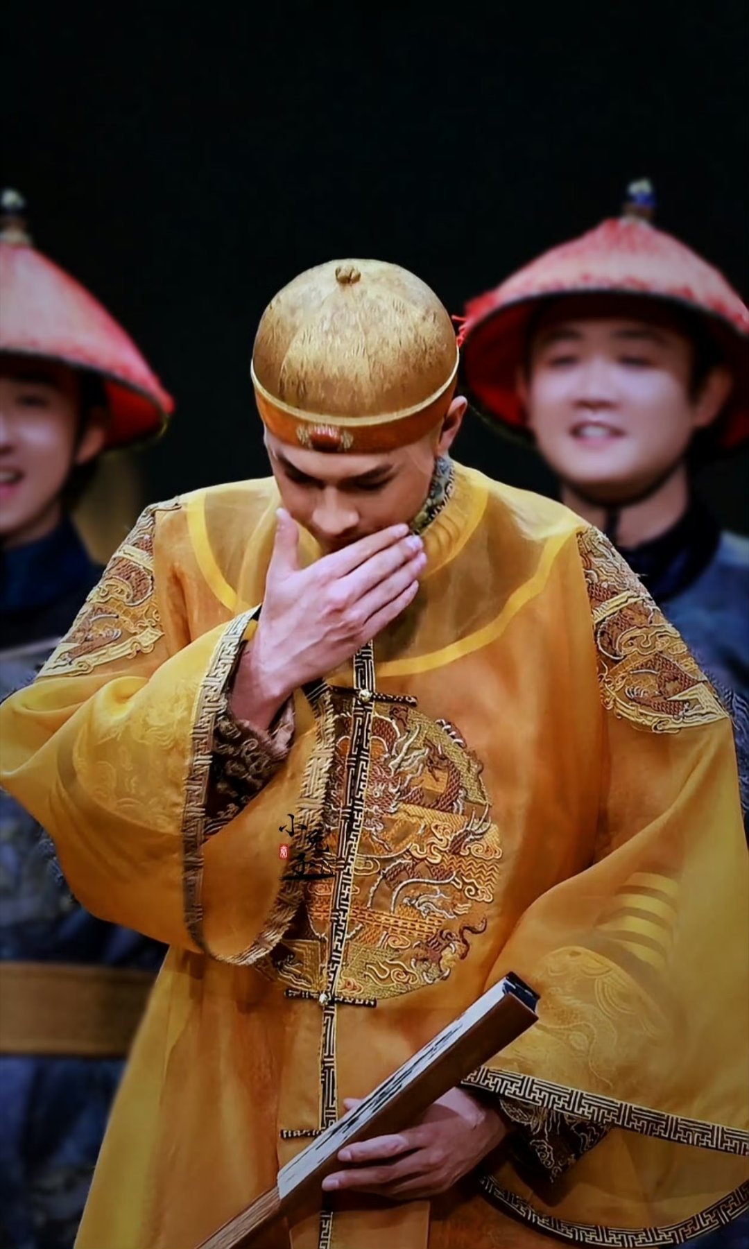 秦霄贤 qxx秦霄贤卿卿误我 qxx秦霄贤德龄与慈禧 “你仿佛一束光照进了我平平
