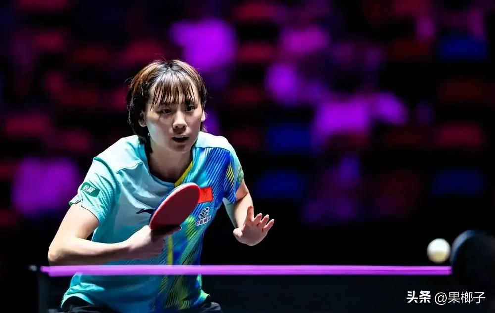陈熠被张本美和连追3局逆转那场，第三局她领先时手都是抖的。
22岁，世界排名刚