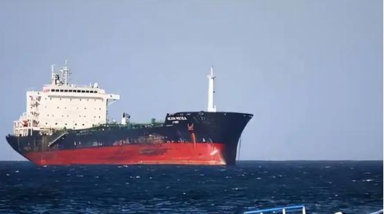 敢不敢拦？载有委内瑞拉原油的中国油轮已经开出，美国还敢不敢拦截？
特朗普宣布委内