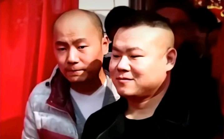 岳云鹏说他父亲在去世的前一年，让他在老家盖个房。他当时没明白父亲是啥意思。既然父
