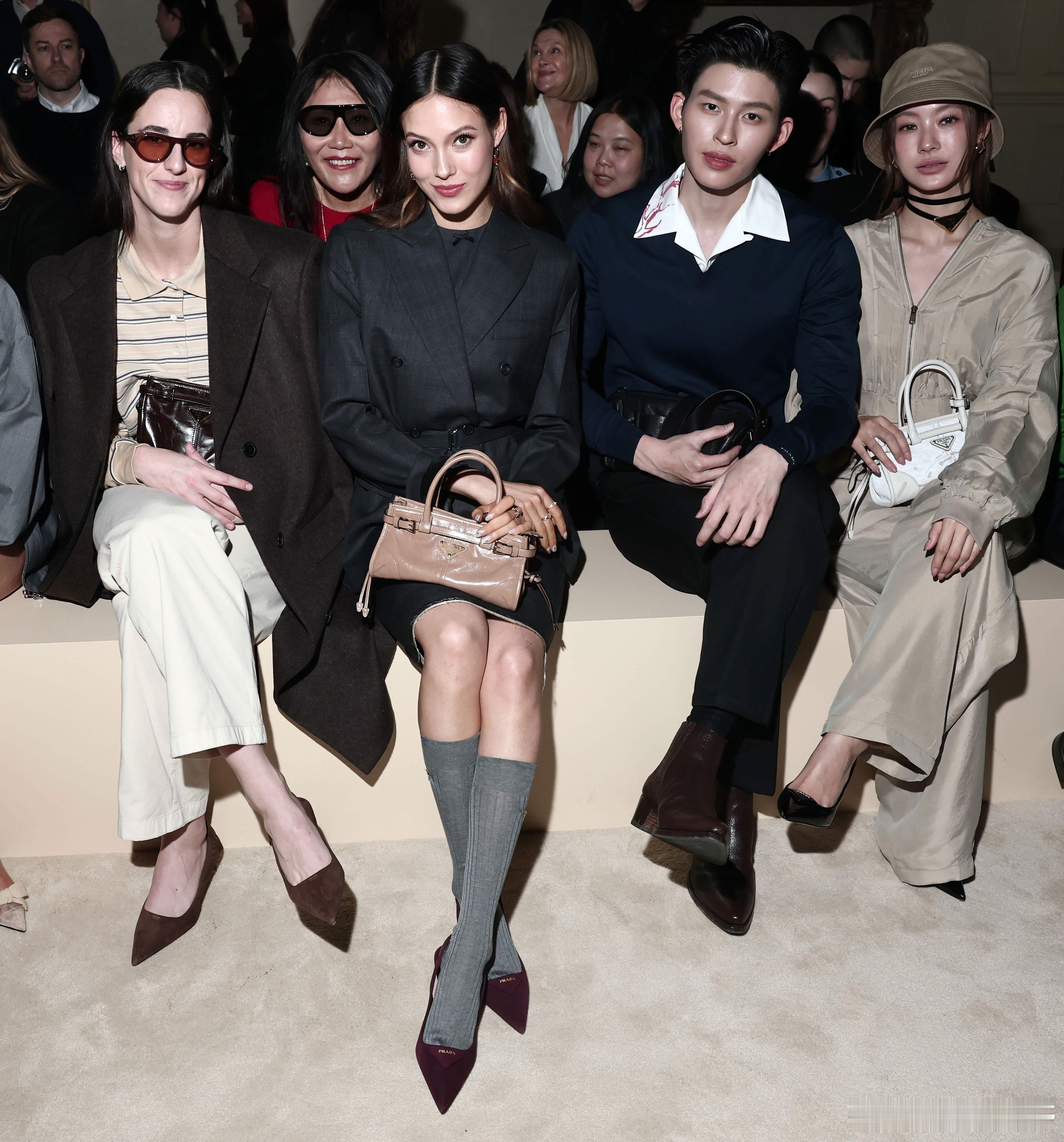 谷爱凌(Eileen Gu)在Prada FW26的现场，时间：2026年2月2