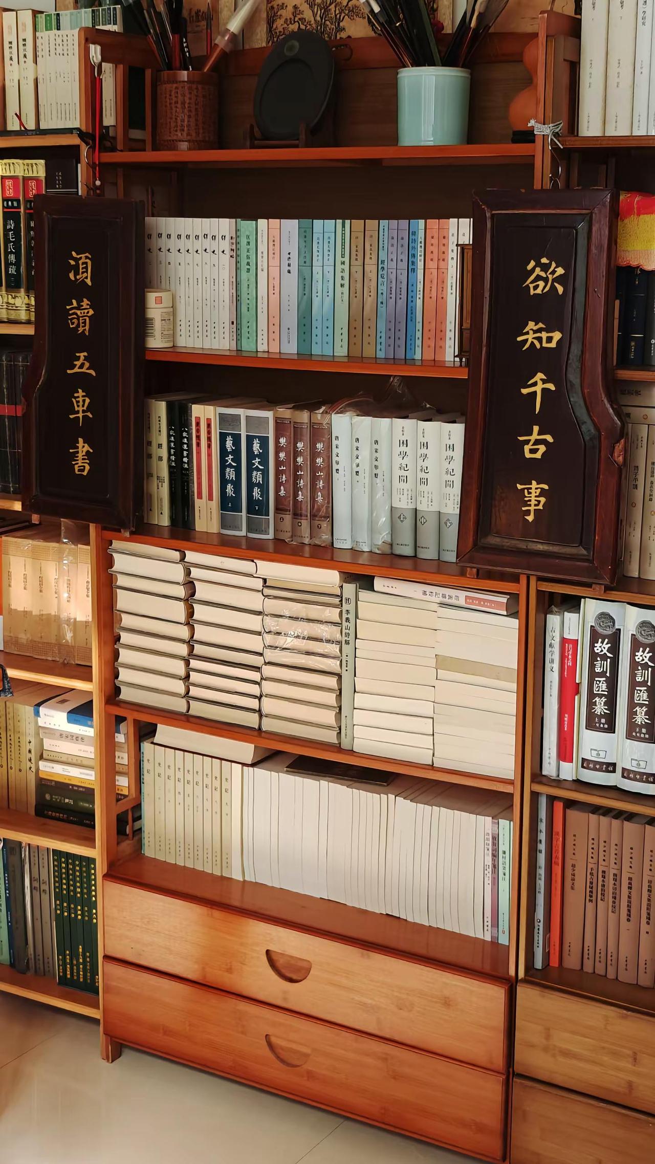 学好音韵学，能解决很多常见的一些有趣的语文现象，比如学好音韵学，你就能明白“荆轲