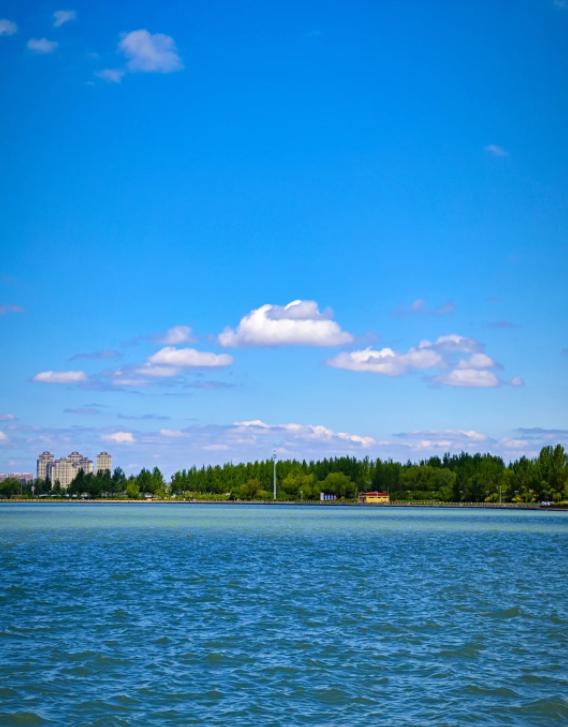 12生肖一生贵人是谁？
亲爱的朋友们大家好，我是海林小百科，今天我们来看看，每个