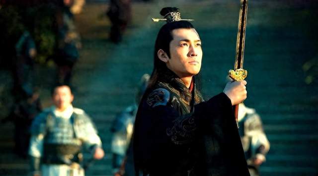 制衡大师孙权的晚年，虽然活着，但已经死了