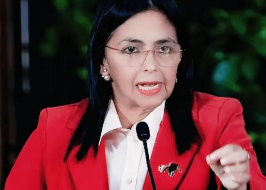 傀儡从来没有什么好下场。
说的就是那个委内瑞拉反对派的头头，罗德里格斯。她以为抱