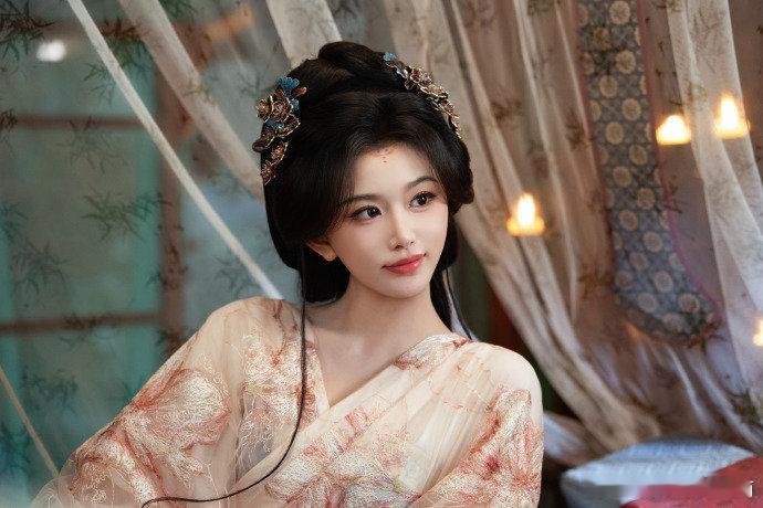 孔雪儿终于不演小白花了谁能拒绝外表软糯像糯米团子，内心藏着无数算计的昭阳公主李述
