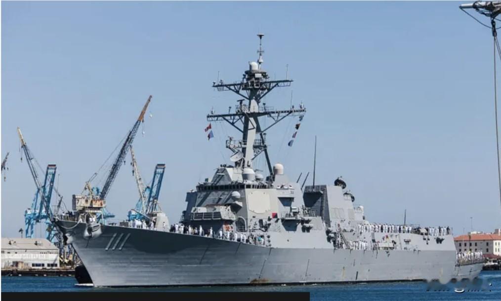 快讯！伊朗货船返航阿巴斯港，革命卫队无人机袭美舰 誓言兑现引爆中东局势
 
信源