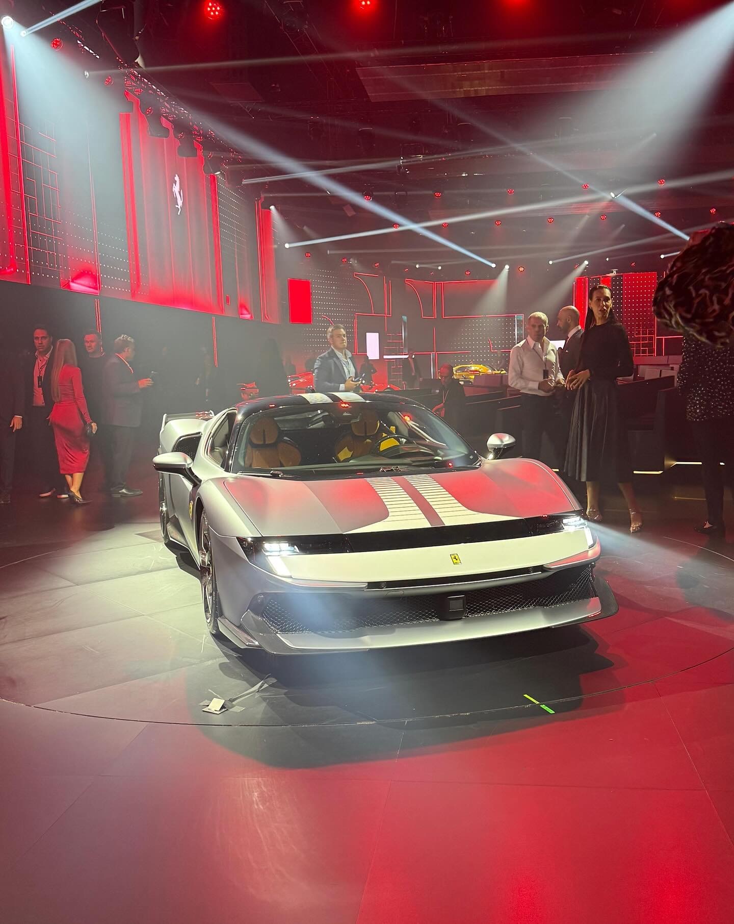 法拉利849 Testarossa与Assetto Fiorano ​​​