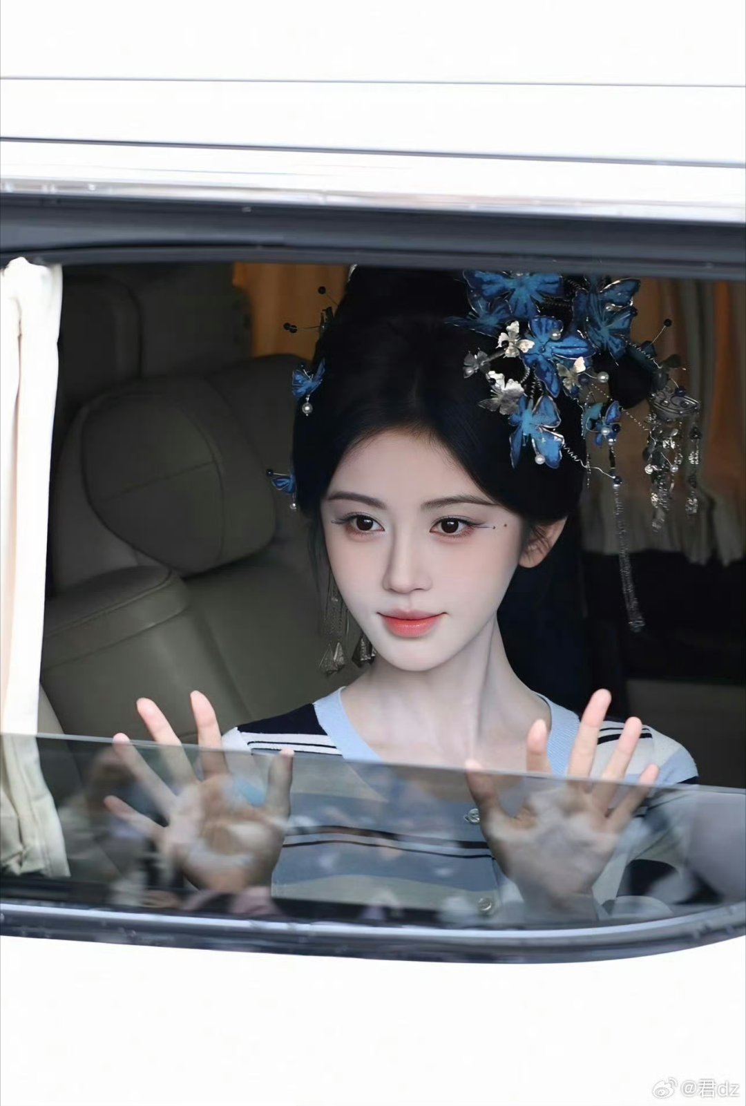 鞠婧祎蝴蝶妖姬美我一大跳 