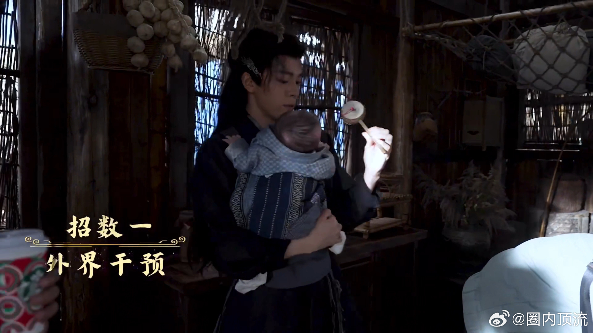 曾舜晞像极了新手奶爸曾舜晞奶爸初体验 谁懂啊！曾舜晞片场带娃也太有活人感了！上一