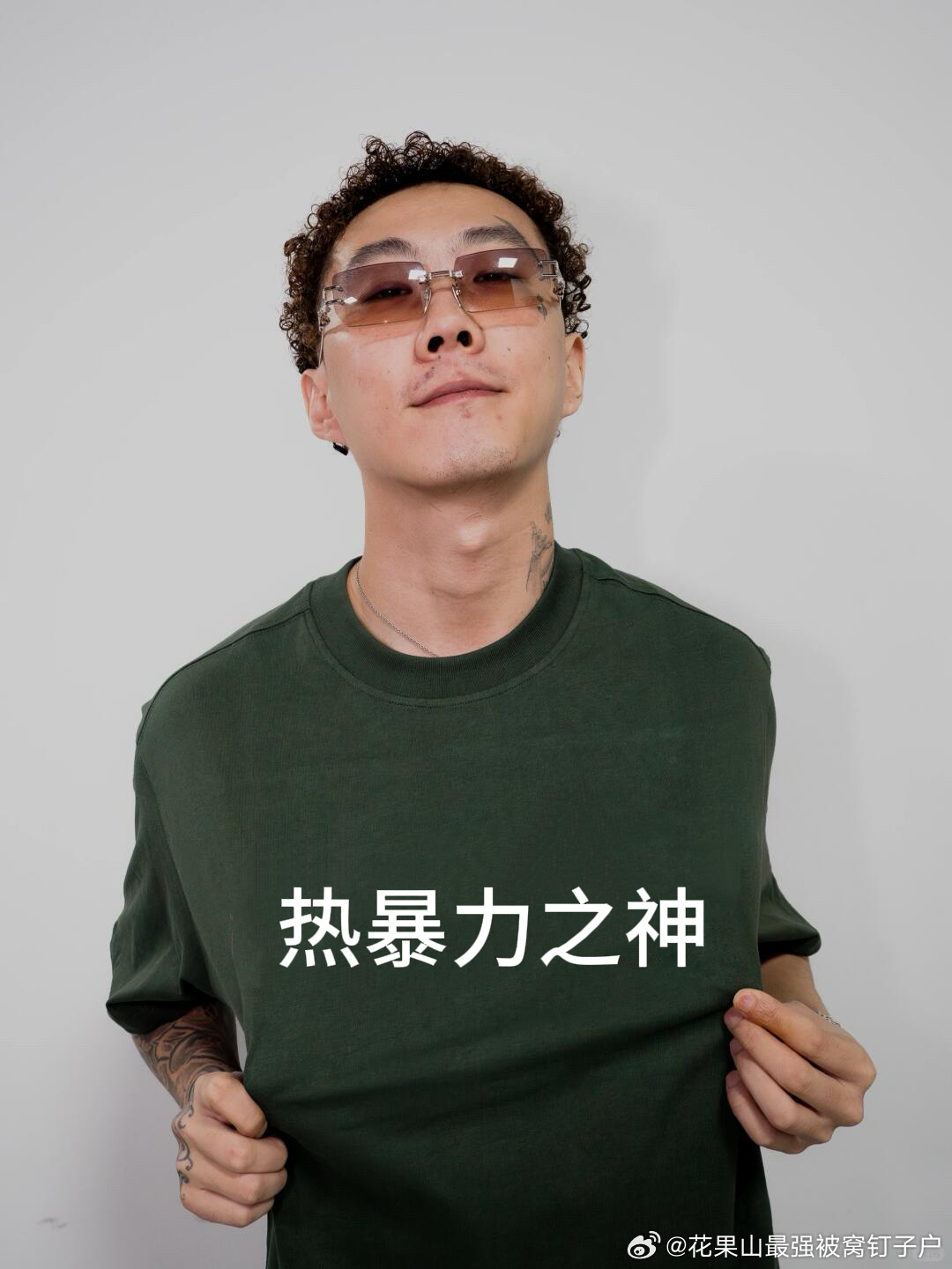 没有Melo热暴力不了的场说唱巅峰对决2026很多rapper休息时喜欢独处放空