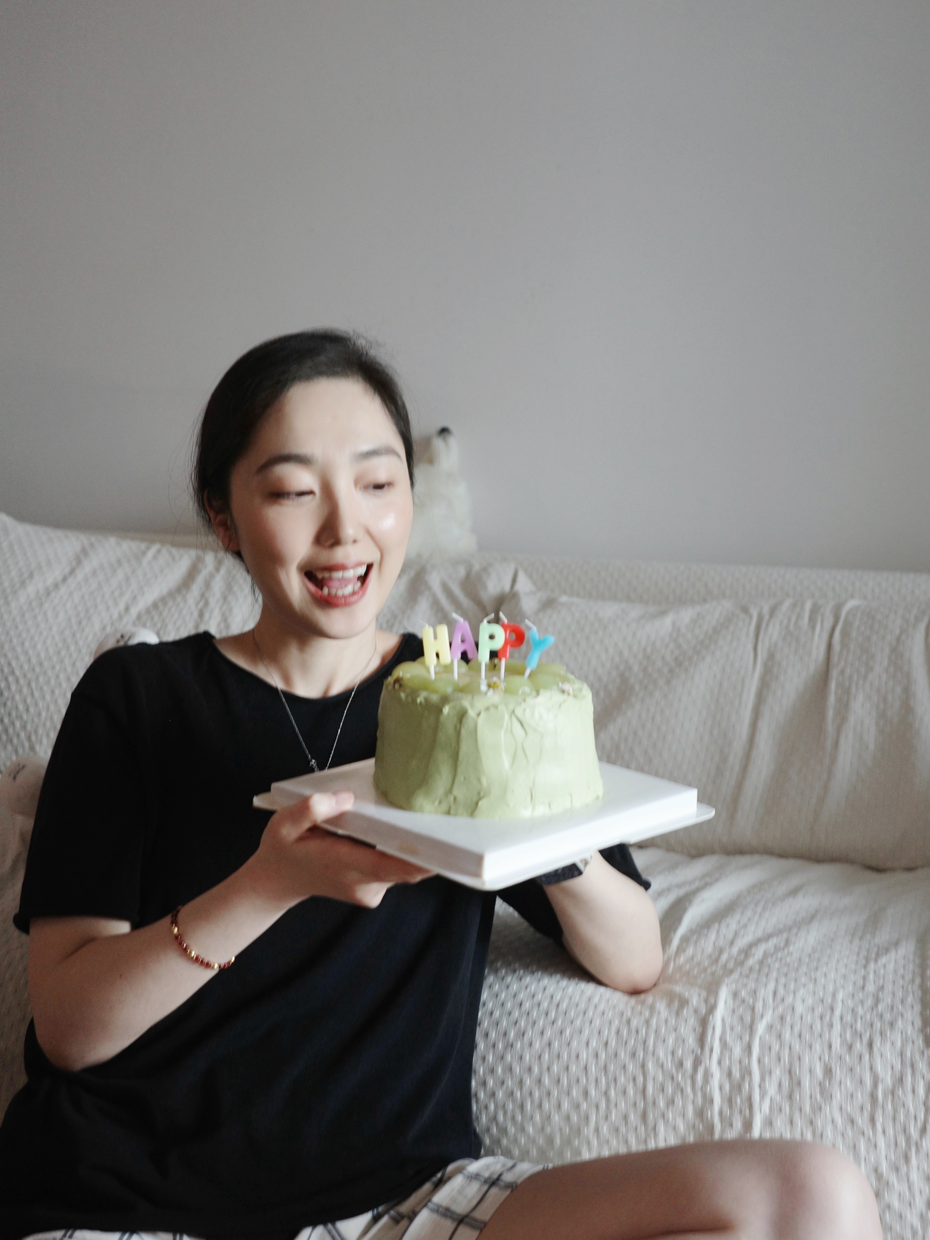 昨天忘发啦～久违了的生日旅行，这次是三个人的旅行。还在出发前收到了店里小伙伴特意